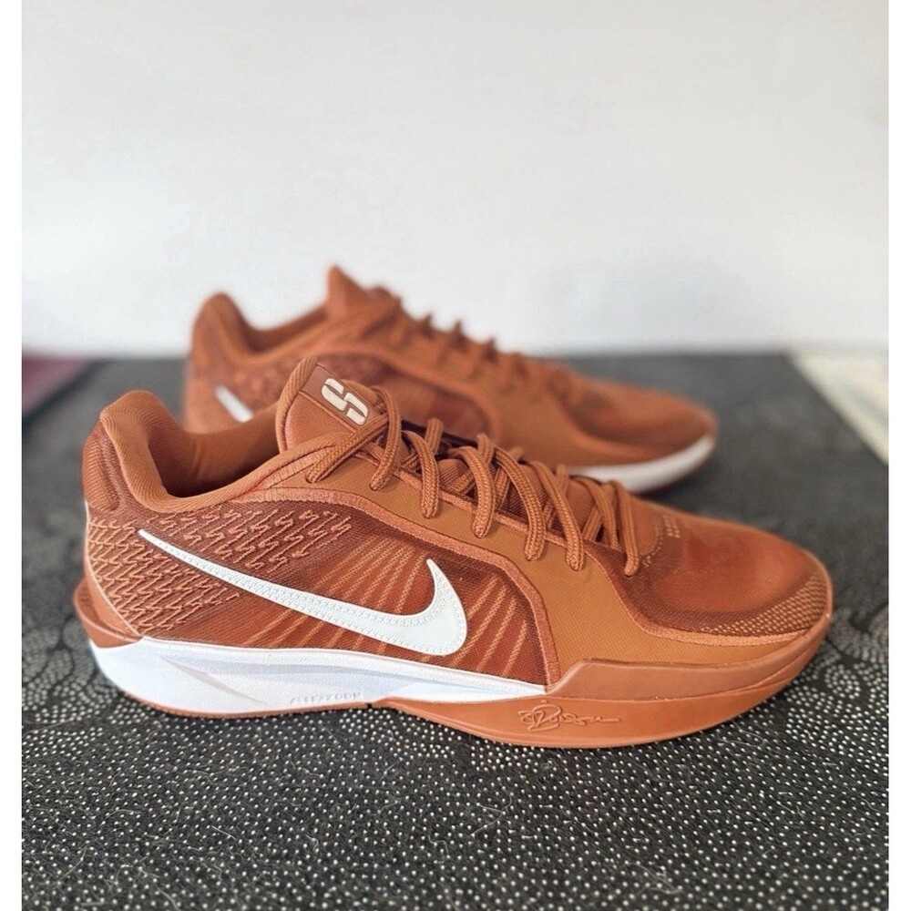 Women’s 10.5/Men’s 9 Nike Sabrina 2 TB Promo Orange White Texas Longhorn PE New